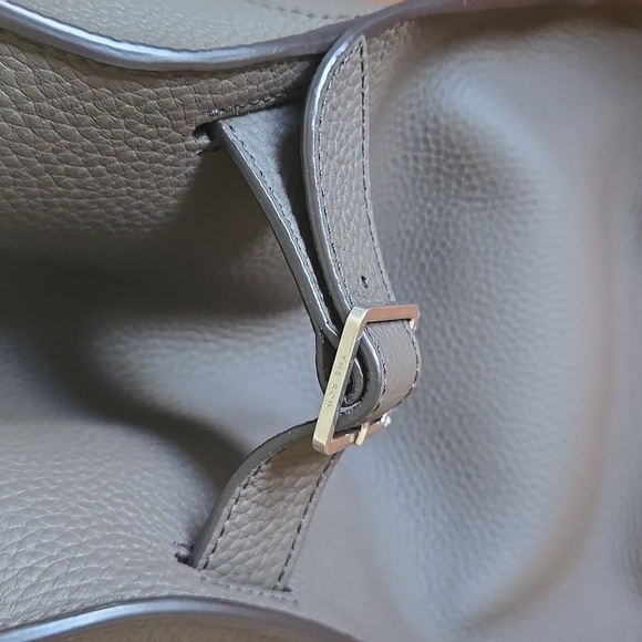 The Row Margaux 15 Grained Leather Dark Brown Authentic Rare Top Handle Tote VGC - Picture 6 of 9